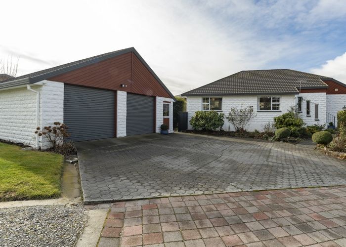  at 42 Aronui Road, Bridge Hill, Alexandra