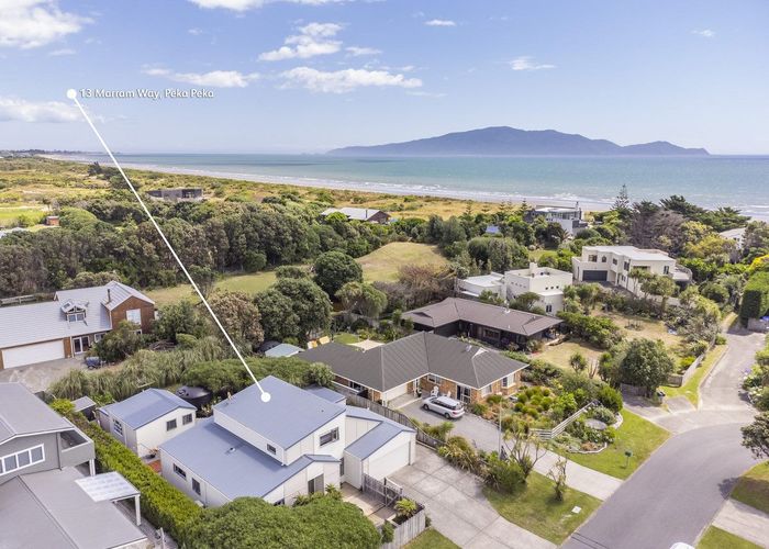  at 13 Marram Way, Peka Peka, Waikanae