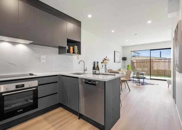  at 44 Clementine Place, Bucklands Beach, Manukau City, Auckland