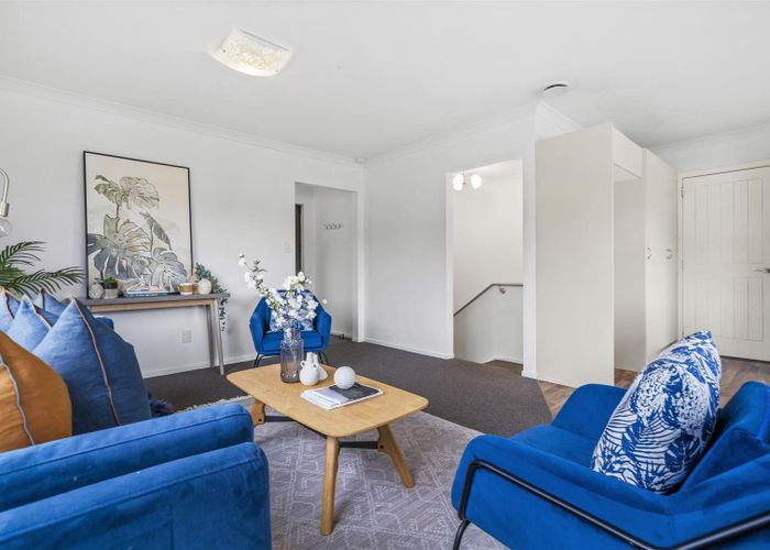 at 43A Stewart Drive, Newlands, Wellington
