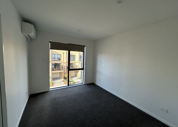  at 13 Falcon Crescent, Hobsonville, Auckland