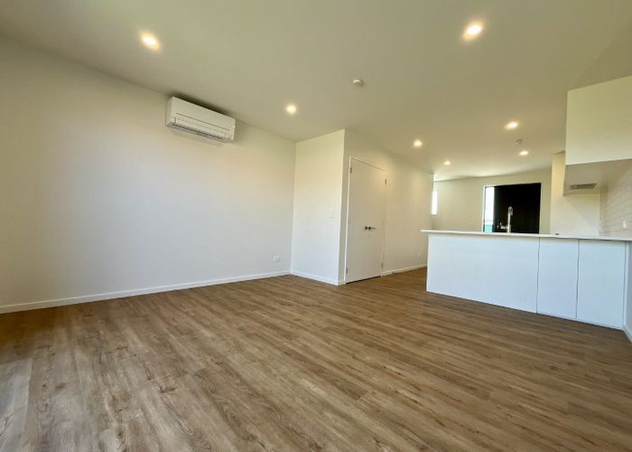  at 2/18 Feilding Street, Addington, Christchurch City, Canterbury
