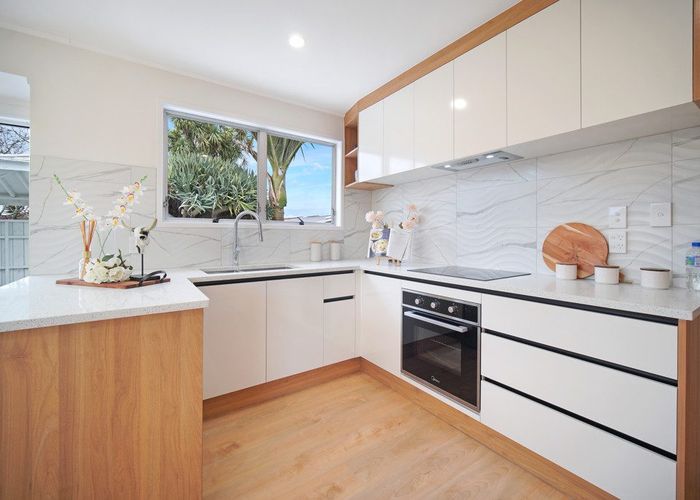  at 22 Adel Place, Weymouth, Manukau City, Auckland
