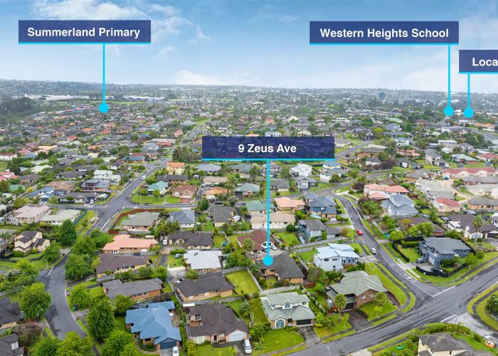 at 9 Zeus Avenue, Henderson, Auckland