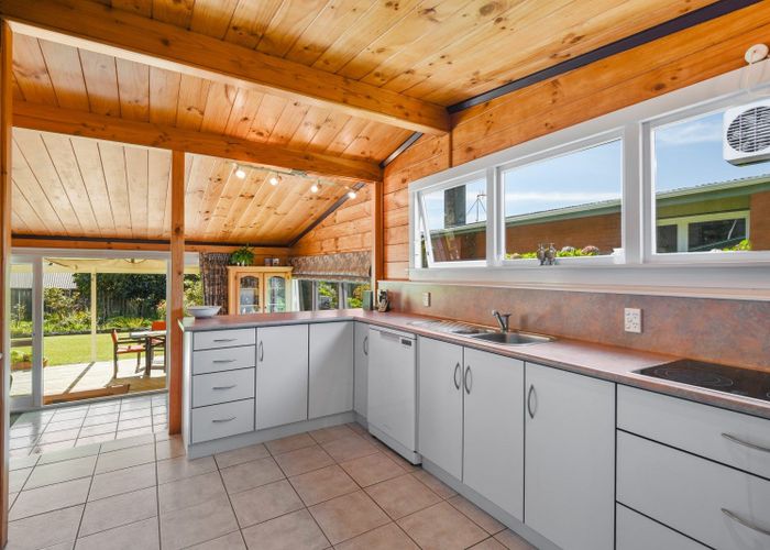  at 1 Highfield Place, Lynmore, Rotorua