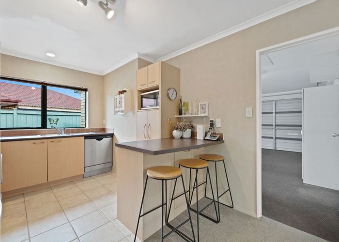  at 26 Stellata Court, Randwick Park, Auckland