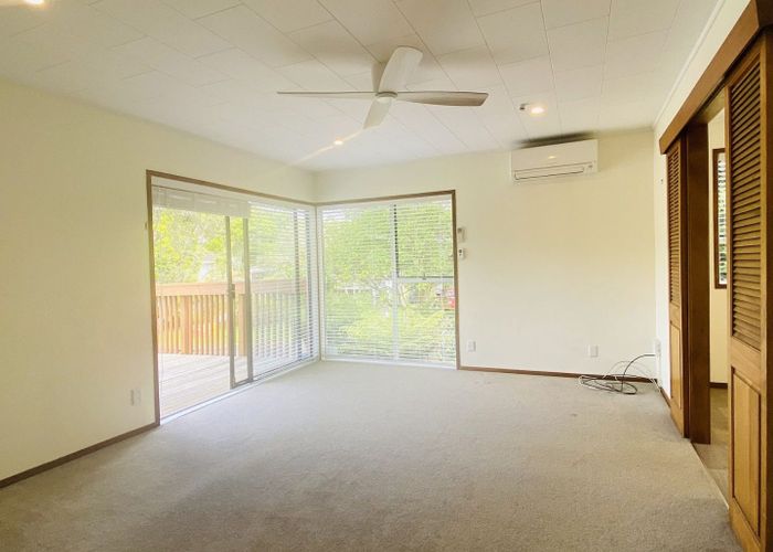  at 31 Contessa Drive, Glenfield, Auckland