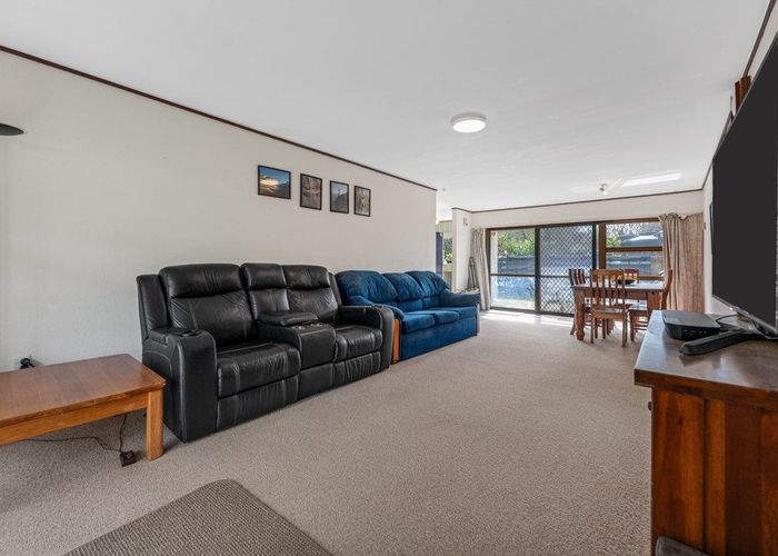  at 7A Kirrama Place, Conifer Grove, Papakura, Auckland