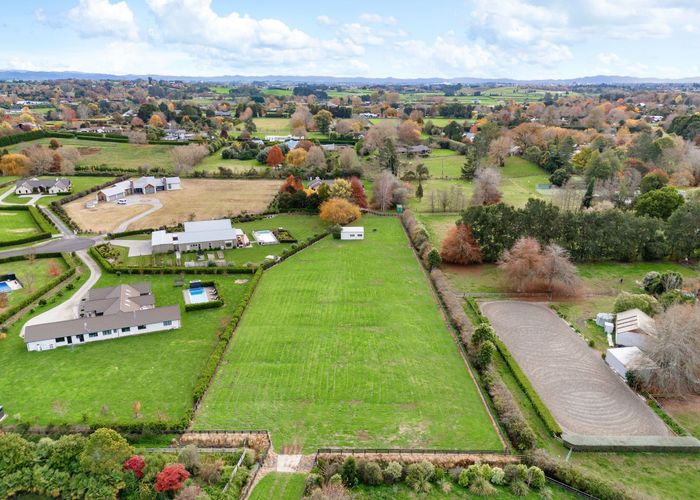  at 20 Bates Road, Tamahere, Hamilton