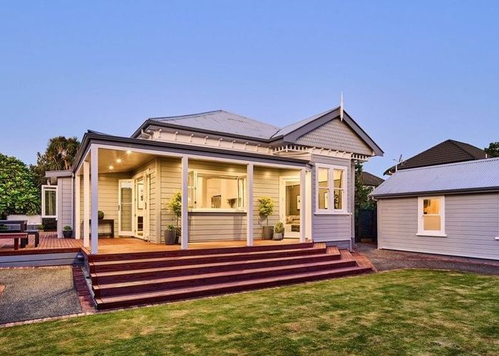  at 5A Heretaunga Street, Petone, Lower Hutt