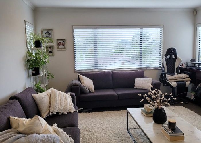  at 6 Ruze Vida Drive, Massey, Auckland