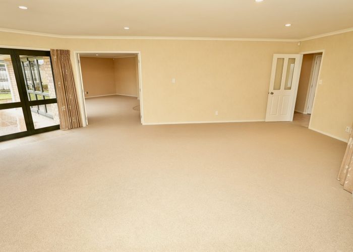  at 24 Johnstone Drive, Fitzherbert, Palmerston North