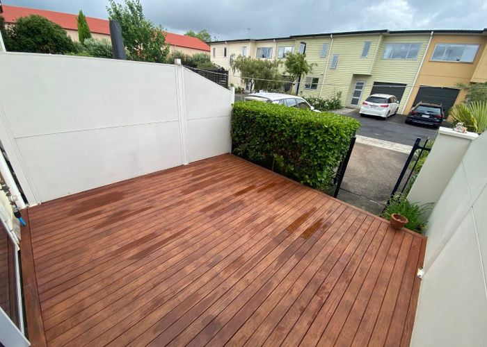  at 29/11 Ray Small Drive, Papakura, Papakura, Auckland