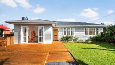  at 7 Pleasant Road, Glen Eden, Auckland