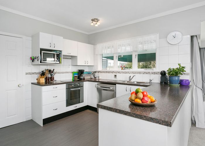  at 2 Mountain View Drive, Te Awamutu, Te Awamutu