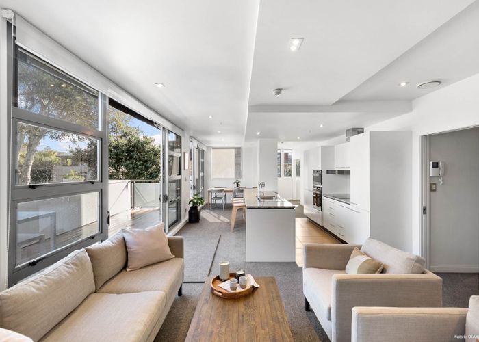  at 111/16 Huron Street, Takapuna, Auckland