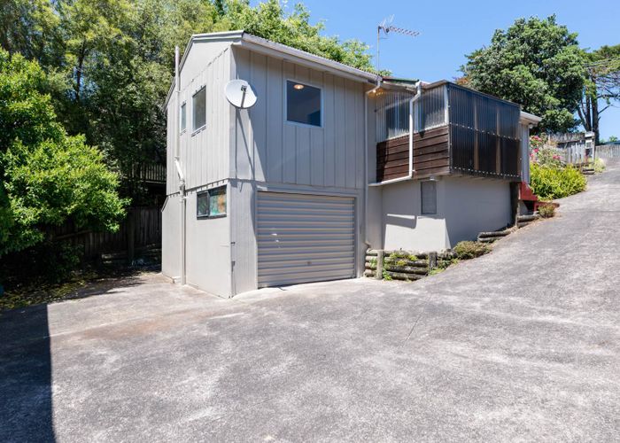  at 1/24 Sunnyside Road, Sunnyvale, Auckland