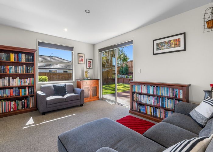  at 294 Ballintoy Park Drive, Welcome Bay, Tauranga, Bay Of Plenty