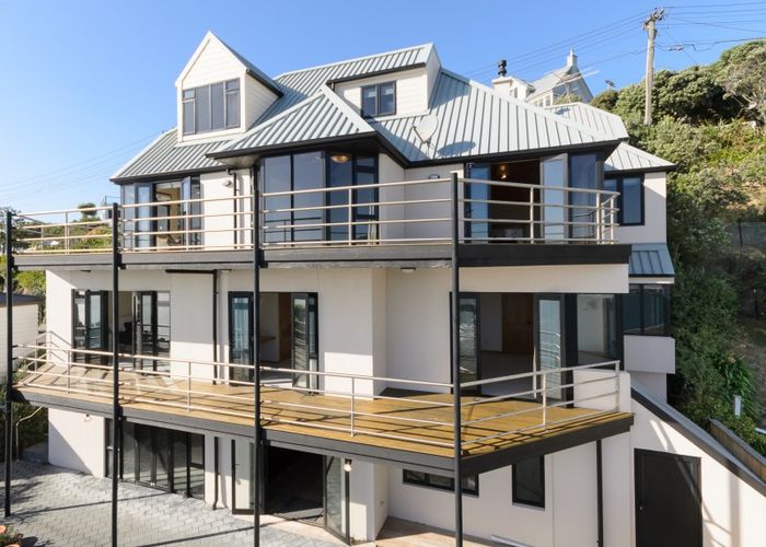  at 22 Palliser Road, Roseneath, Wellington