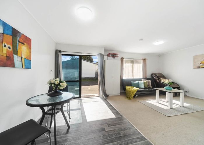  at 2/34 Great South Road, Manurewa, Manukau City, Auckland