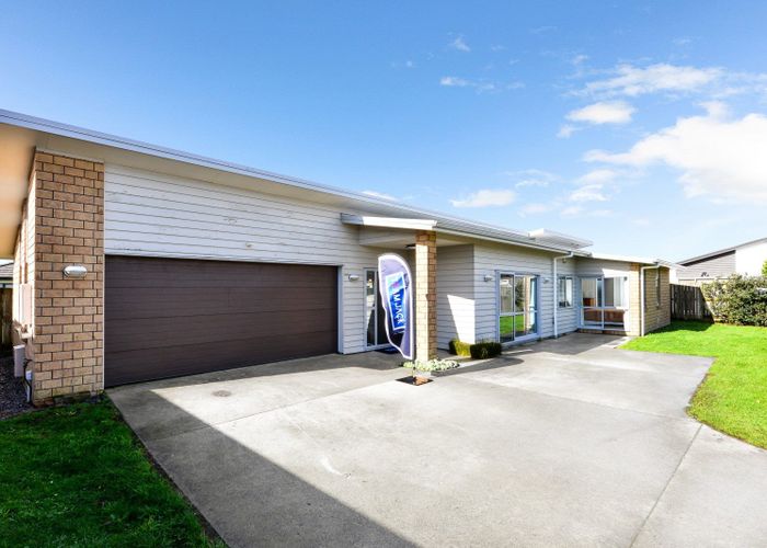  at 29 Chadwick Place, Rototuna North, Hamilton