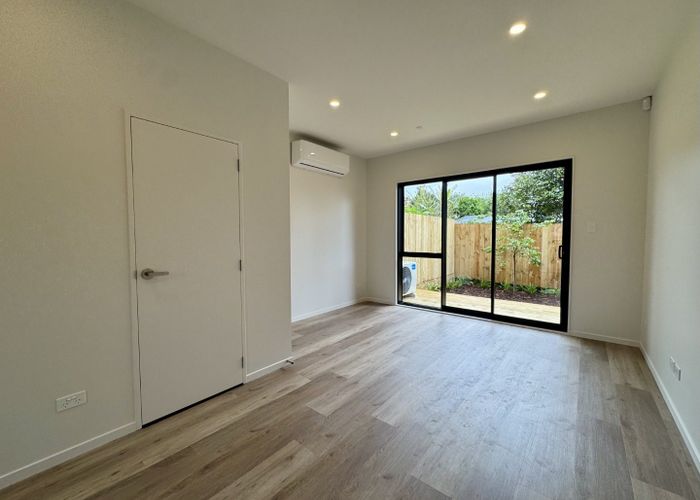  at 4/35 Crawford Avenue, Mangere Bridge, Manukau City, Auckland