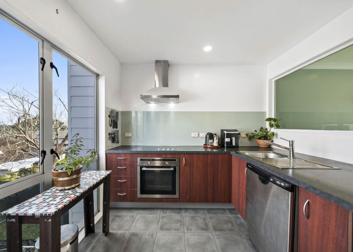  at 9/852 Mount Eden Road, Three Kings, Auckland City, Auckland