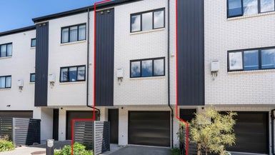  at 15 Henry Maxwell Way, Flat Bush, Auckland