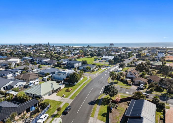  at 56 Evans Road, Papamoa Beach, Papamoa