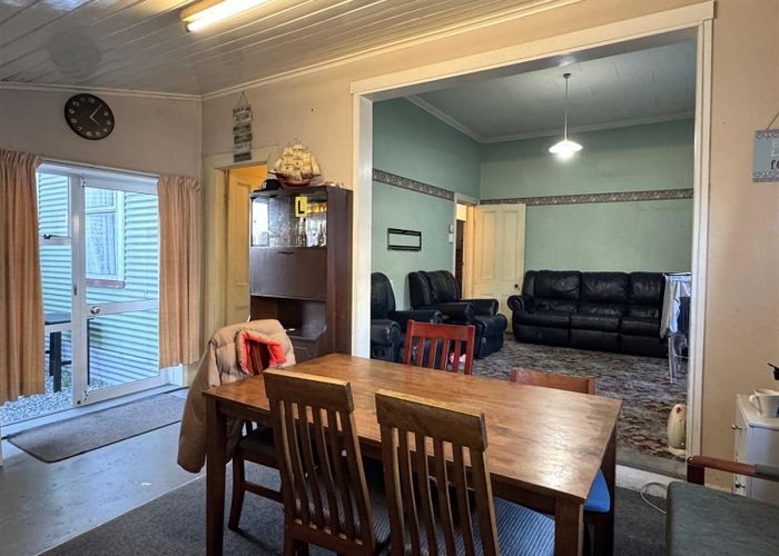  at 12 Murray Street, Greymouth, Grey, West Coast
