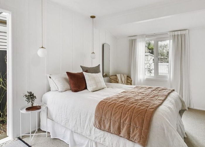  at 43b Aeroview Drive, Beach Haven, North Shore City, Auckland