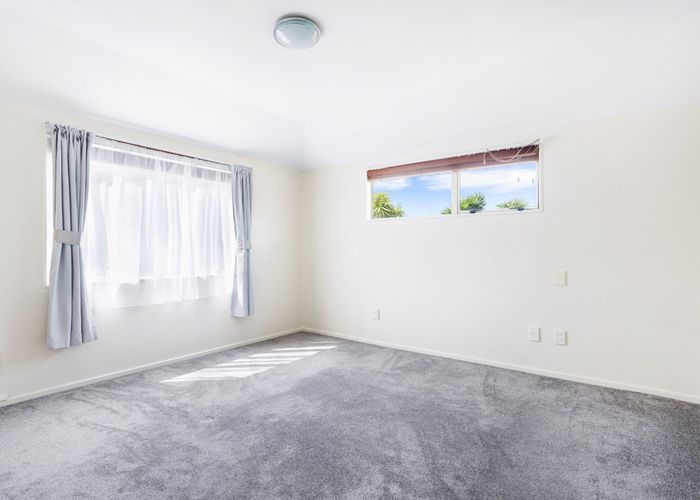  at 7 Ksenia Drive, Flat Bush, Auckland