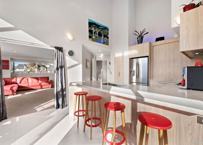  at 46 Wiltshire Place, Somerville, Manukau