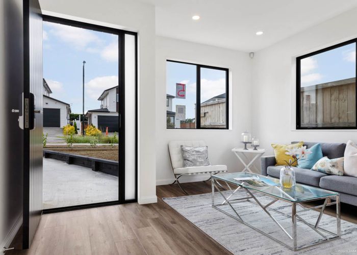  at 5 Fort Lincoln Loop, Karaka, Papakura