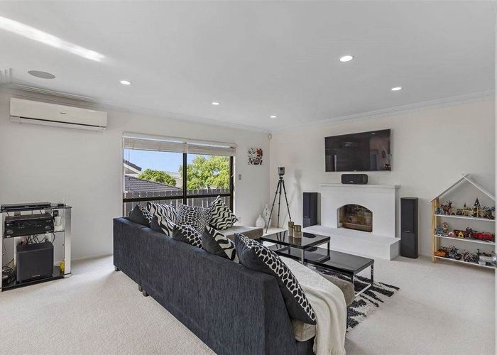  at 3 Citation Way, Botany Downs, Manukau City, Auckland