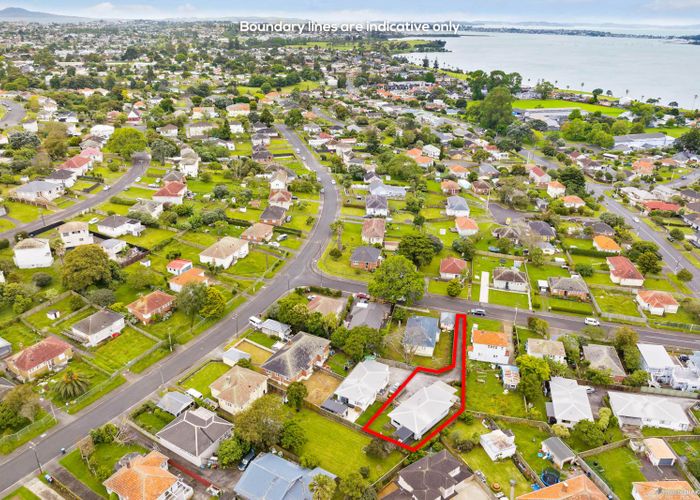  at 1/2 Kay Road, Panmure, Auckland