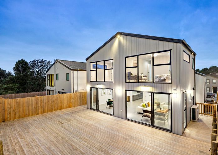  at 12 Greenstead Close, Flat Bush, Manukau City, Auckland