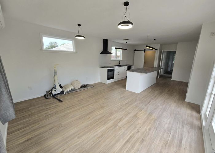  at 8 English Street, Sockburn, Christchurch City, Canterbury