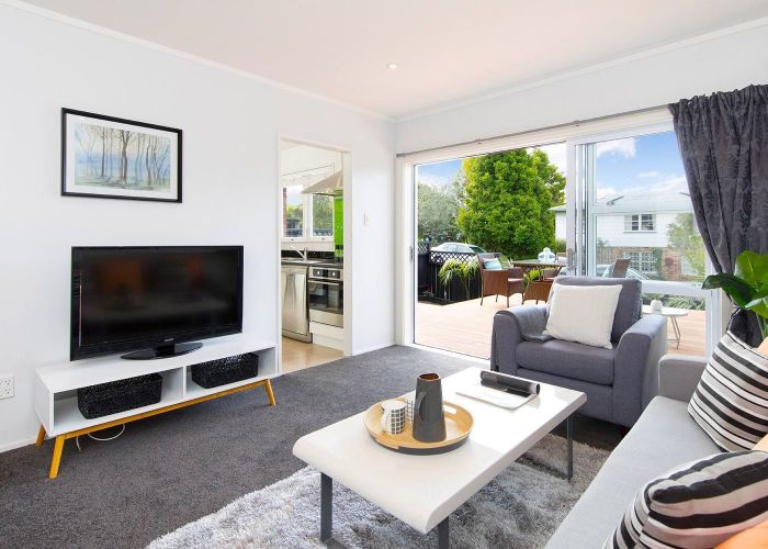  at 2/56 Gowing Drive, Meadowbank, Auckland City, Auckland