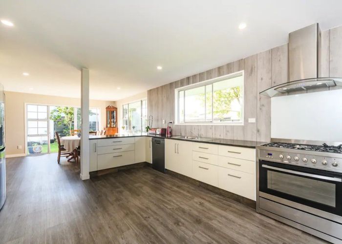  at 17 Anaru Place, Awapuni, Palmerston North, Manawatu / Whanganui
