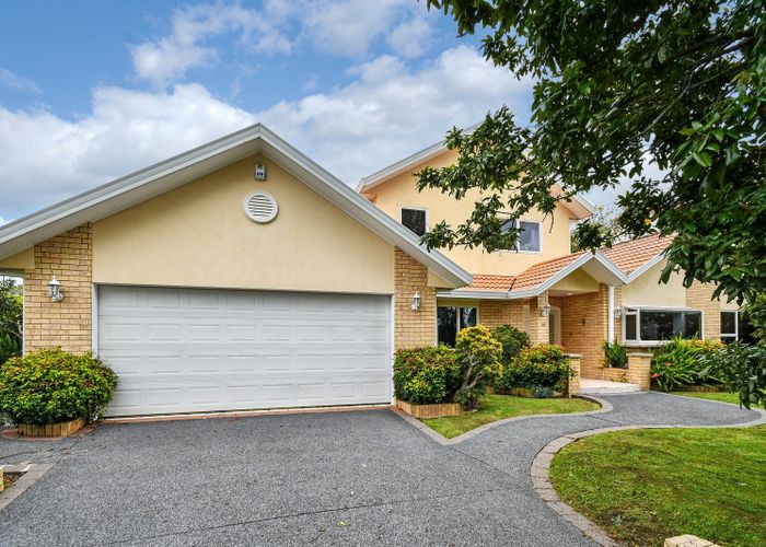  at 15 Len Garlick Place, Pahurehure, Papakura