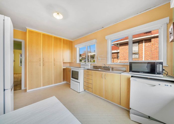  at 27 Cormack Street, Mount Roskill, Auckland City, Auckland