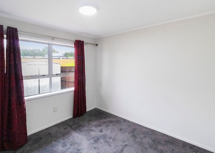  at 4/40 Latham Avenue, Pakuranga, Manukau City, Auckland