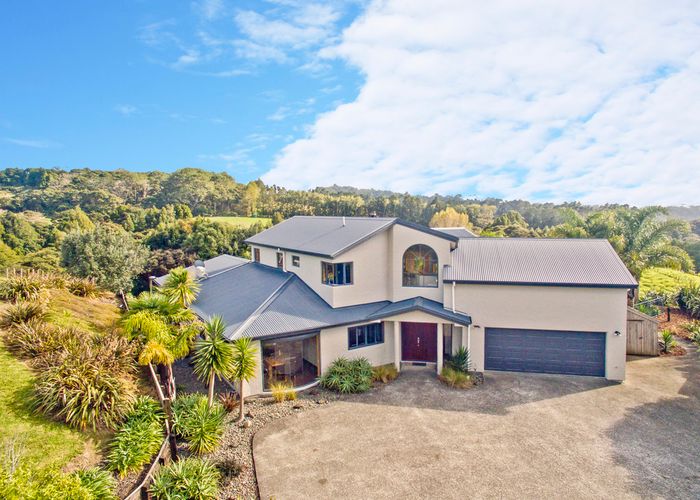  at 17 Gum Road, Henderson Valley, Auckland