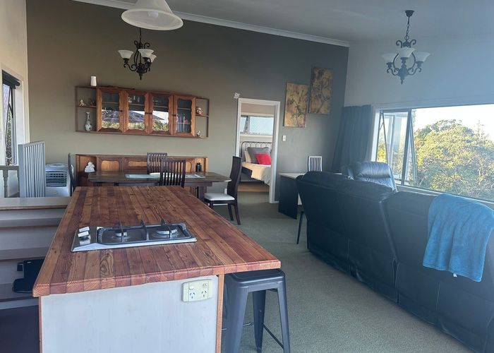  at 188 Browns Bay Road, Browns Bay, North Shore City, Auckland