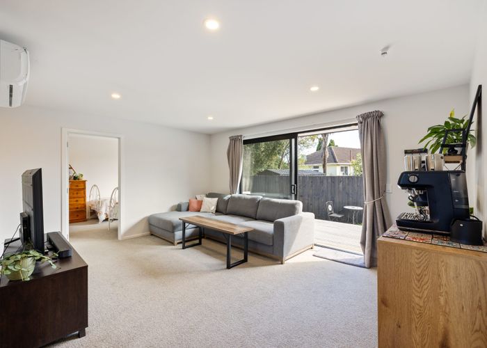  at 2/19 Tensing Place, Sockburn, Christchurch City, Canterbury