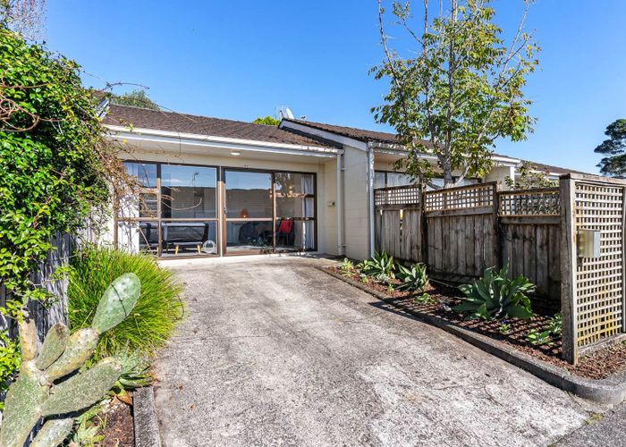  at 21/85 Edmonton Road, Henderson, Waitakere City, Auckland
