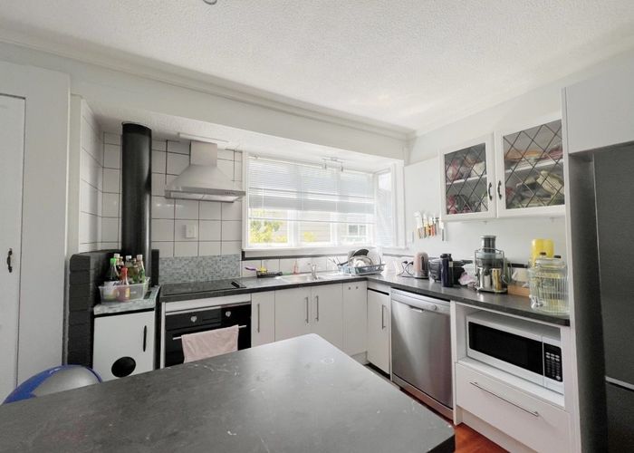  at 1 Wilson Street, Hamilton East, Hamilton