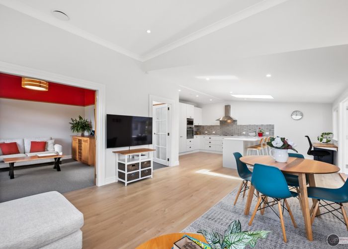  at 62 Hill Road, Belmont, Lower Hutt