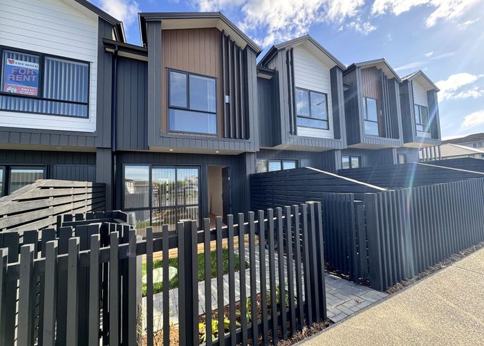  at 7/130 Te Oneroa Way--Viewing--On Sat 2nd Aug at 11:00-11:20am, Long Bay, North Shore City, Auckland